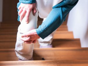 膝痛は靴にインソールを入れると痛みが軽減する？