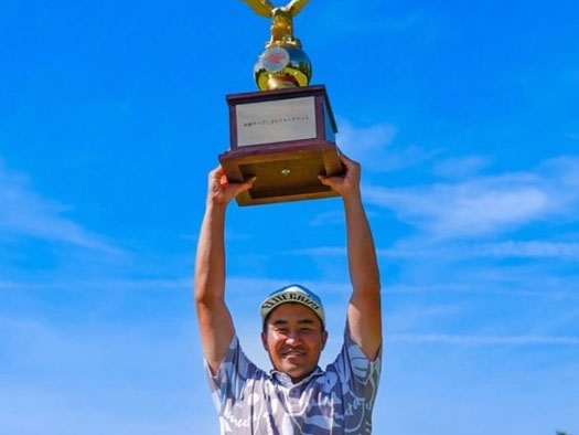 小斉平 優和 選手 北陸オープンゴルフトーナメント2025優勝！！